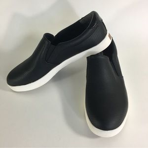 NWOT Dr. Scholls "Madison" loafers / flats, Black, Size 7.5